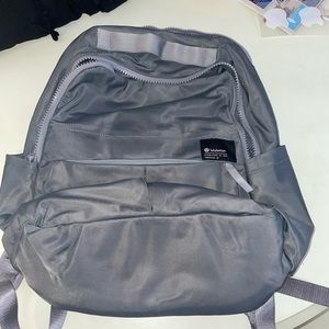 lululemon backpack used like new.